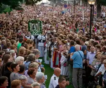 Devetnice Gospi od suza