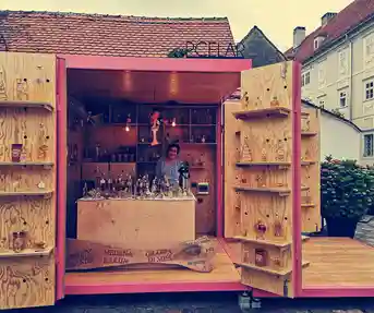 Trg tradicijskih obrta Varaždin